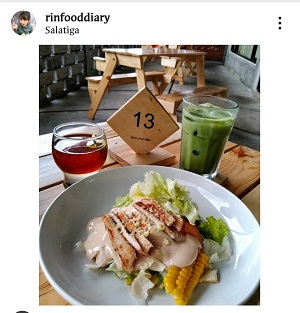 Ikon Resto & Coffee Salatiga, Cafe di Tengah Pepohonan yang Rindang