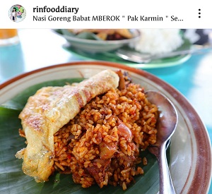 Menikmati Nasi Goreng dan Babat Gongso Pak Karmin dengan Pemandangan Kota Lama Semarang