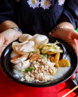 Bubur Ayamnya Opa Hudson, Bubur Ayam Viral di Jogja