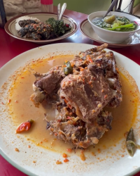 Mangut Kepala Manyung Bu Fat