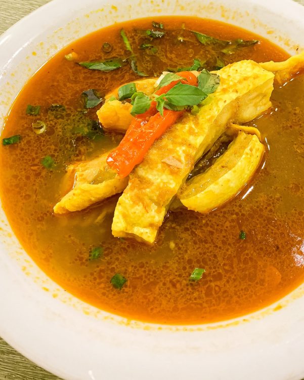 Gulai Kepala Ikan Pak Untung