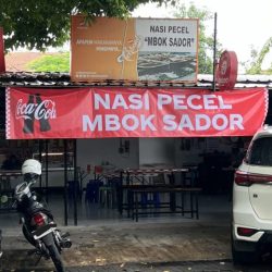 Nasi Pecel Mbok Sador Ki Mangun Sarkoro