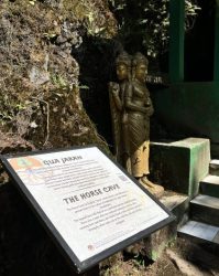 Gua Jaran Telaga Warna