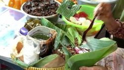Kuliner Legendaris Lupis Mbak Satinem