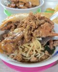 Mie Ayam Ceker Pak Kawit