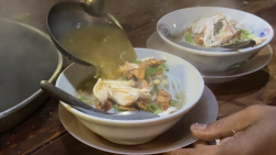 Soto Ayam Pak Mid Ngaliyan